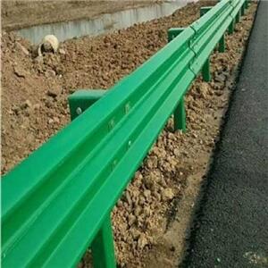 波形道路护栏
